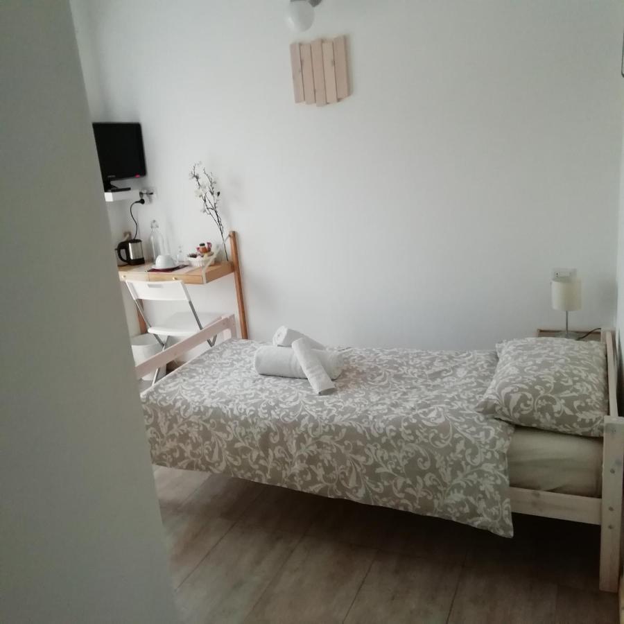 Casa Maria Bed & Breakfast Cantu Ngoại thất bức ảnh