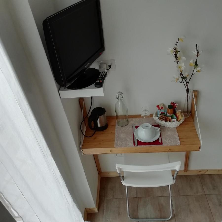Casa Maria Bed & Breakfast Cantu Ngoại thất bức ảnh